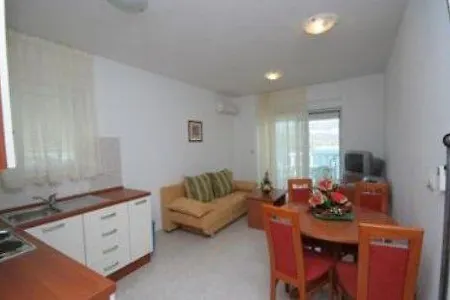 Apartments Villa Bayview Trogir Room photo