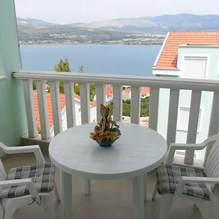 Apartments Villa Bayview Trogir Exterior photo