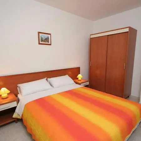 Apartments Villa Bayview Trogir Room photo